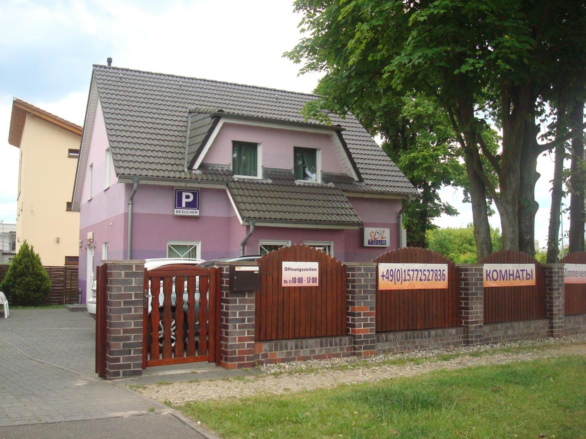 Gaestehaus Sol Tour Ahrensfelde Exterior foto